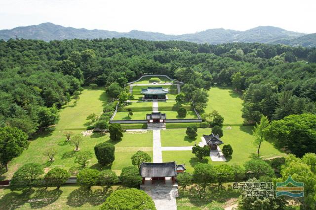 금산 칠백의총 정면